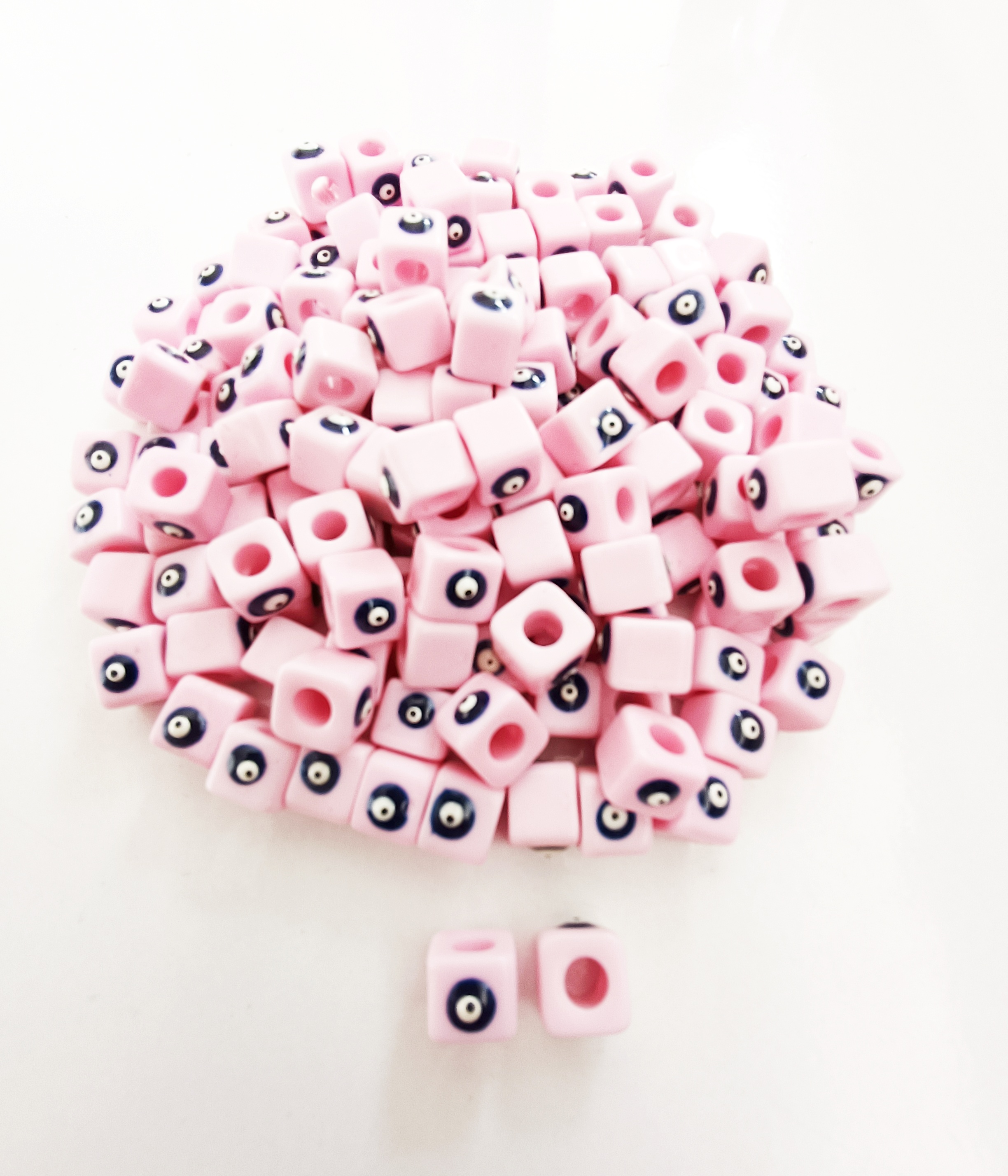 Pembe Mini Plastik Nazar Boncuğu