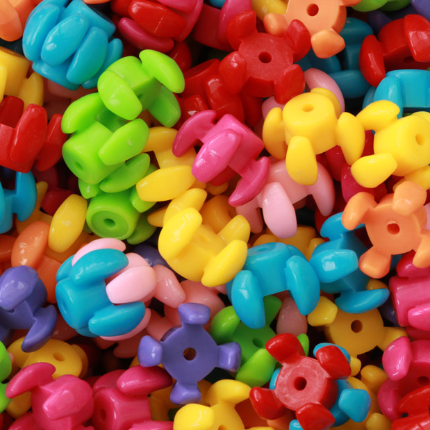  Geçmeli Plastik Mix Boncuk Pb014