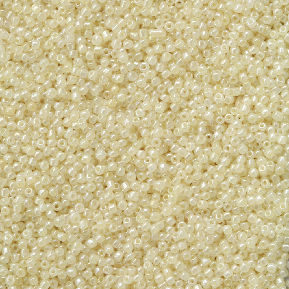 Kırık Beyaz 11/0 Dökme Kum Boncuk Dkb0210