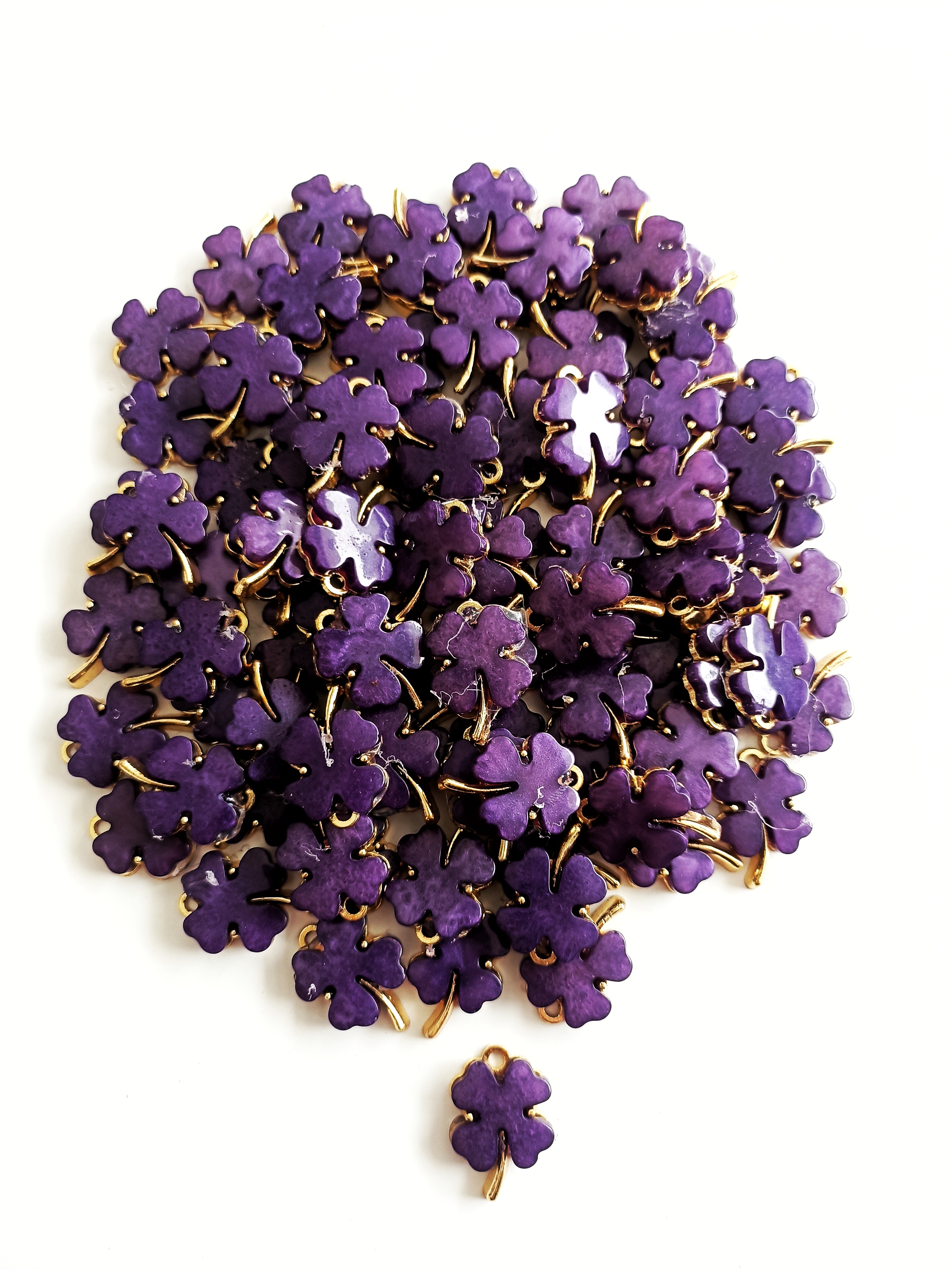 Gold Mor Yonca Tek Kulp Takı Ucu