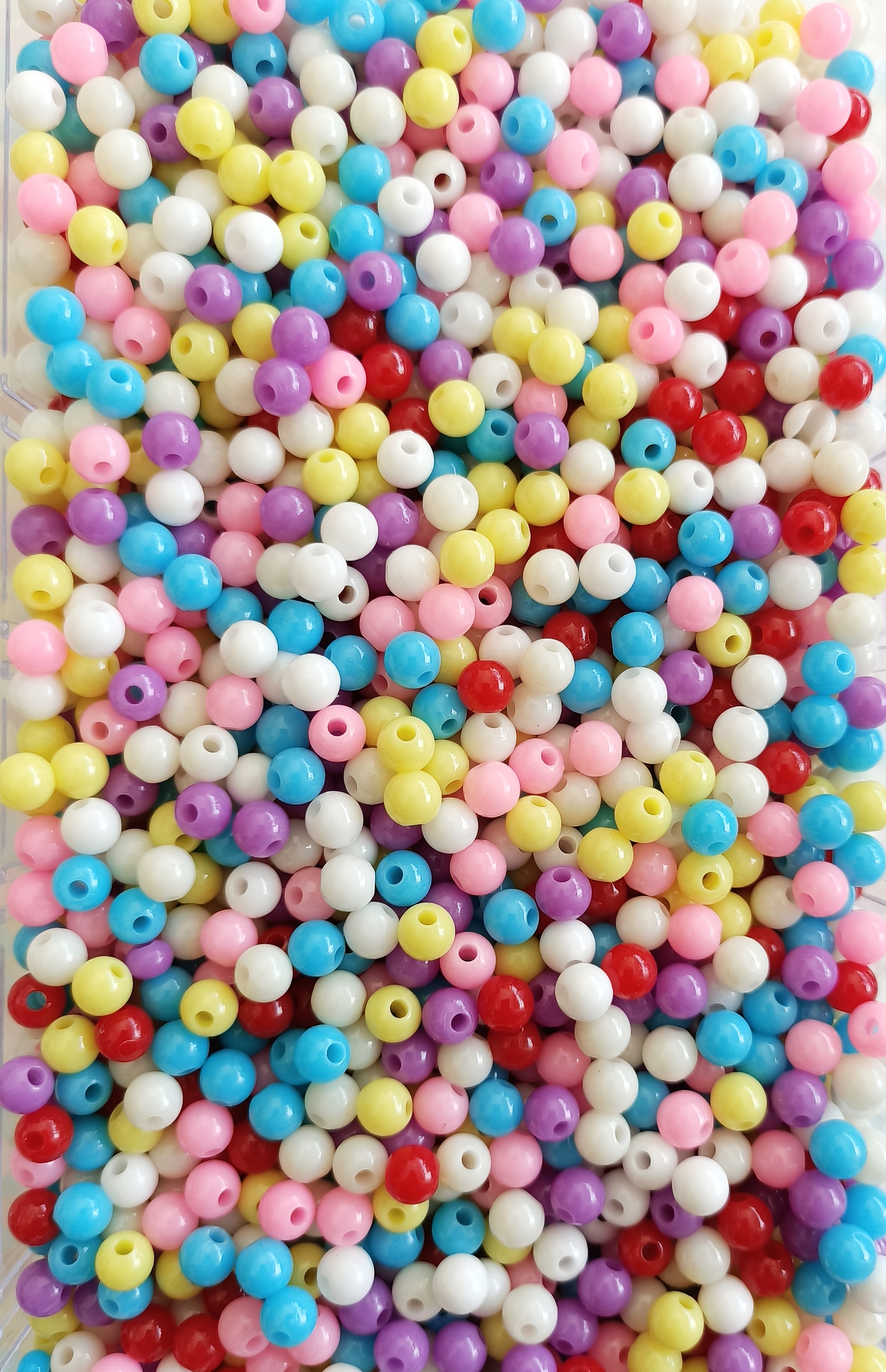 Yuvarlak Plastik Boncuk Mix 6mm.