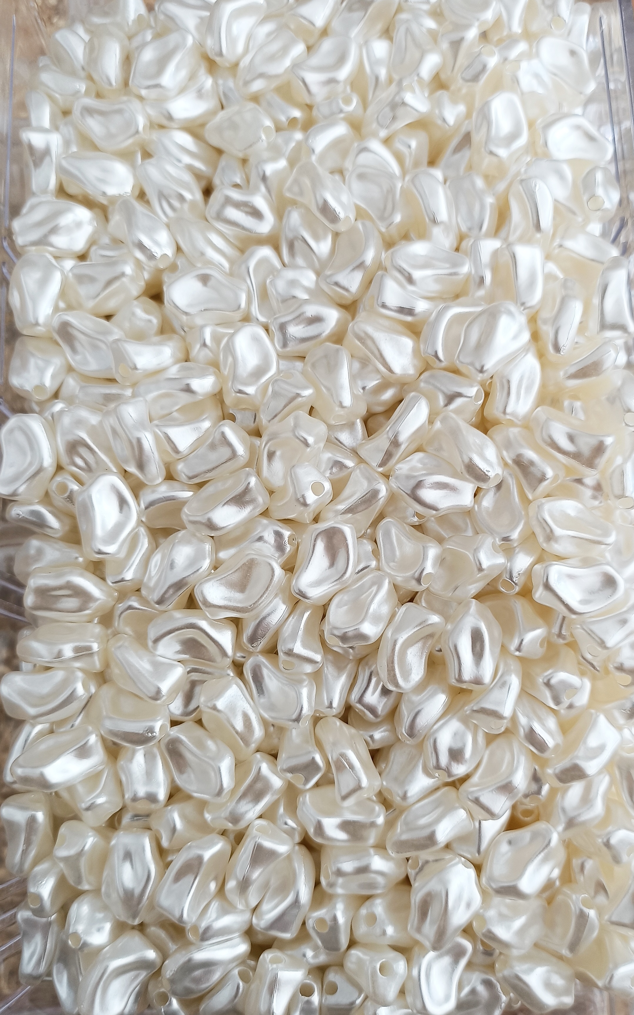 Şekilsiz Plastik İnci