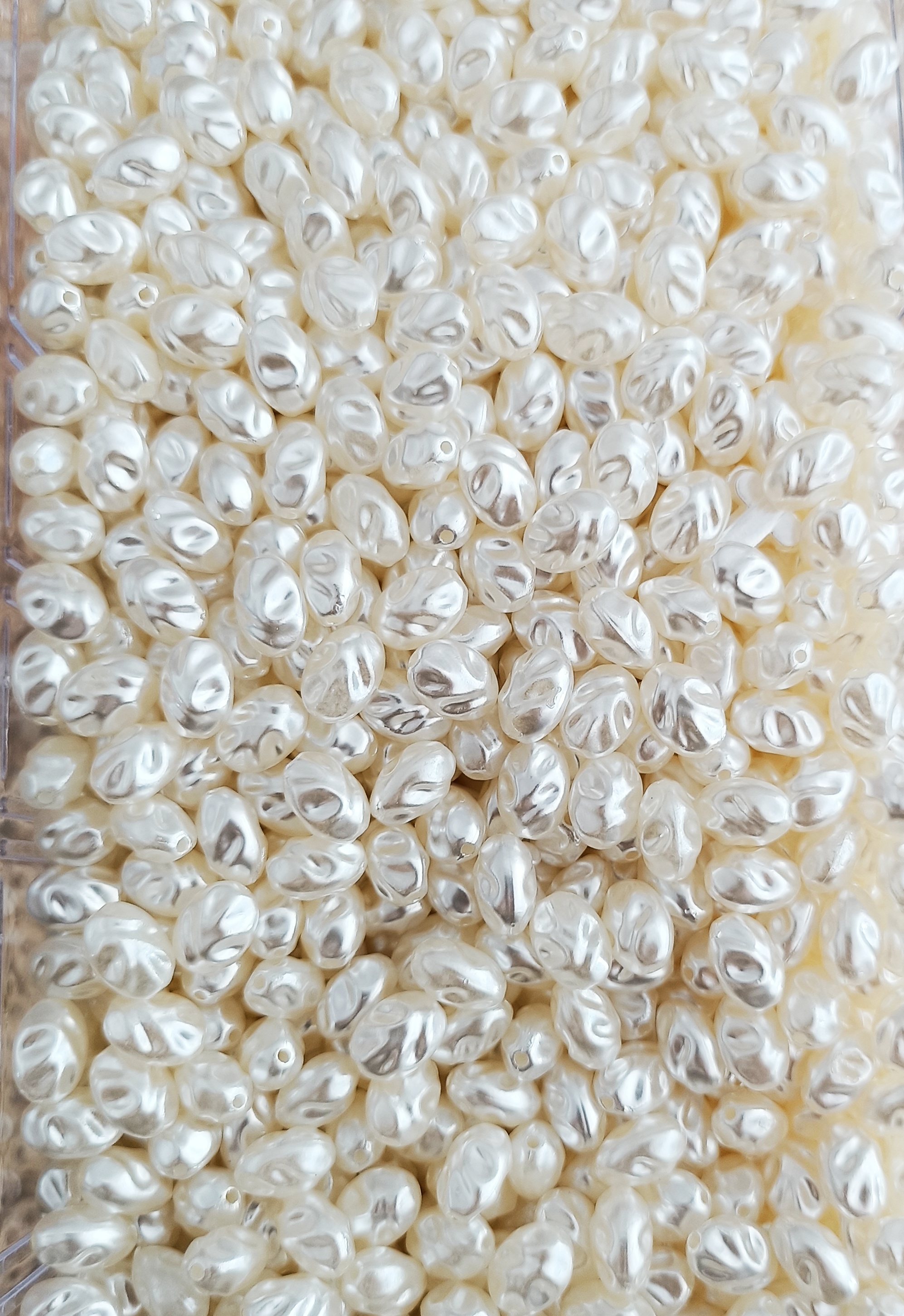 Şekilsiz Plastik İnci