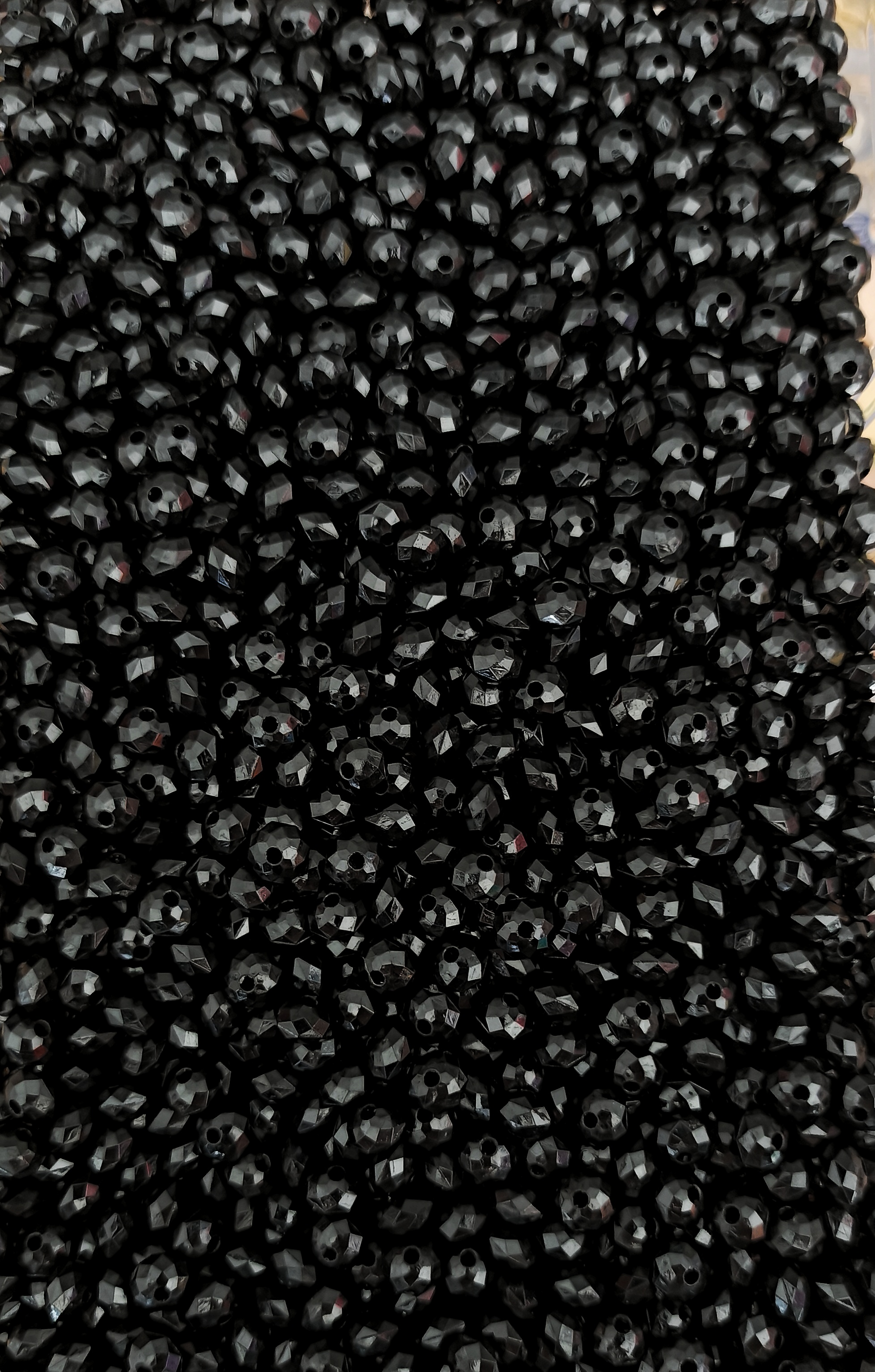 Yassı Plastik Boncuk Siyah 6mm.