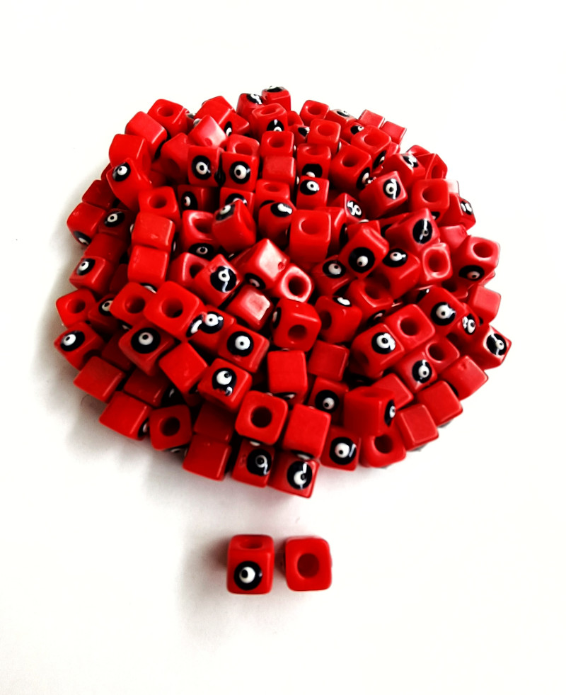 NAZAR BONCUKLARI > Plastik Nazar Boncukları