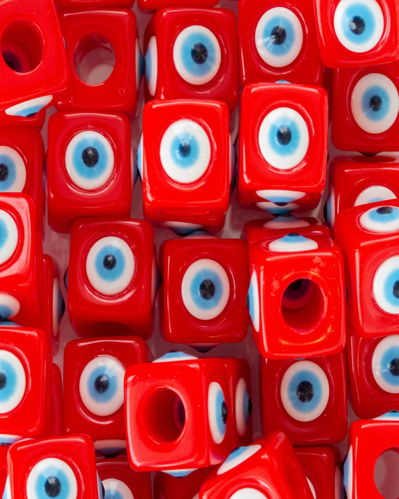 NAZAR BONCUKLARI > Plastik Nazar Boncukları