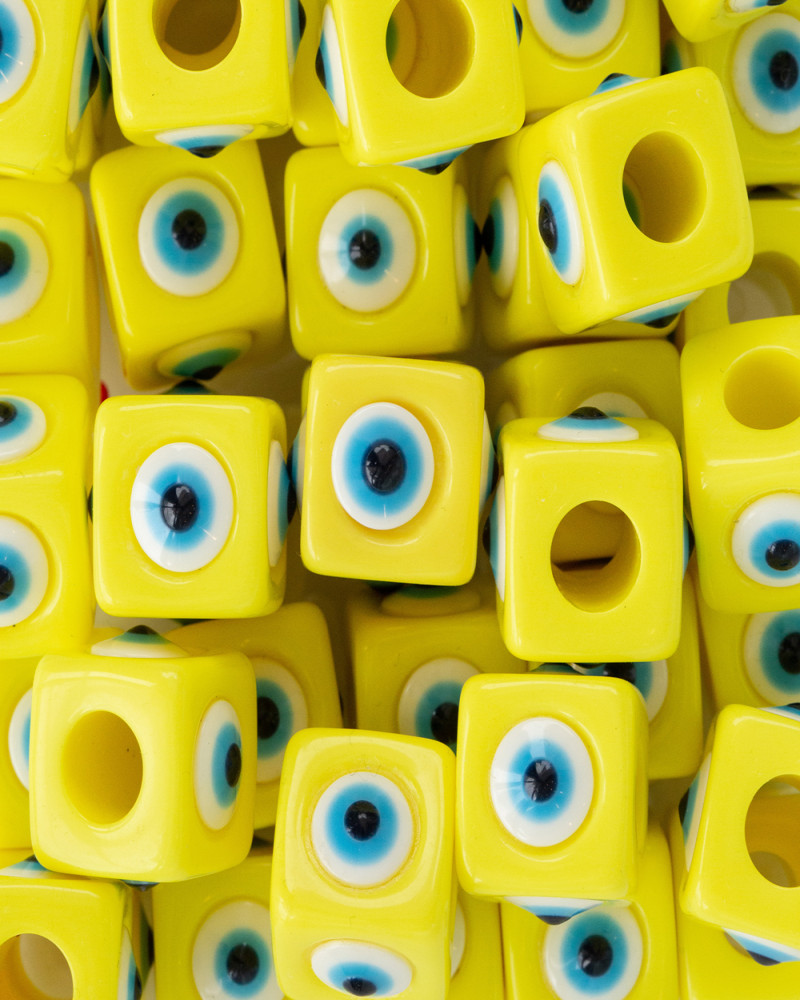 NAZAR BONCUKLARI > Plastik Nazar Boncukları