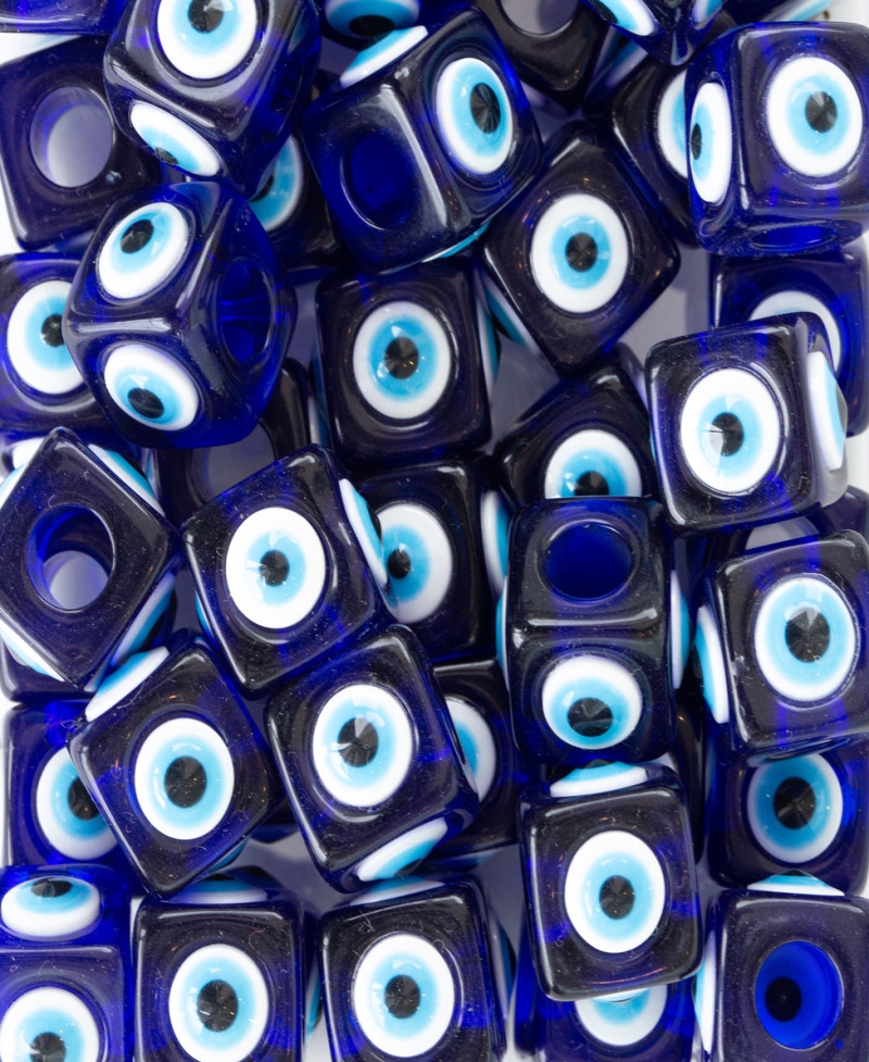 NAZAR BONCUKLARI > Plastik Nazar Boncukları