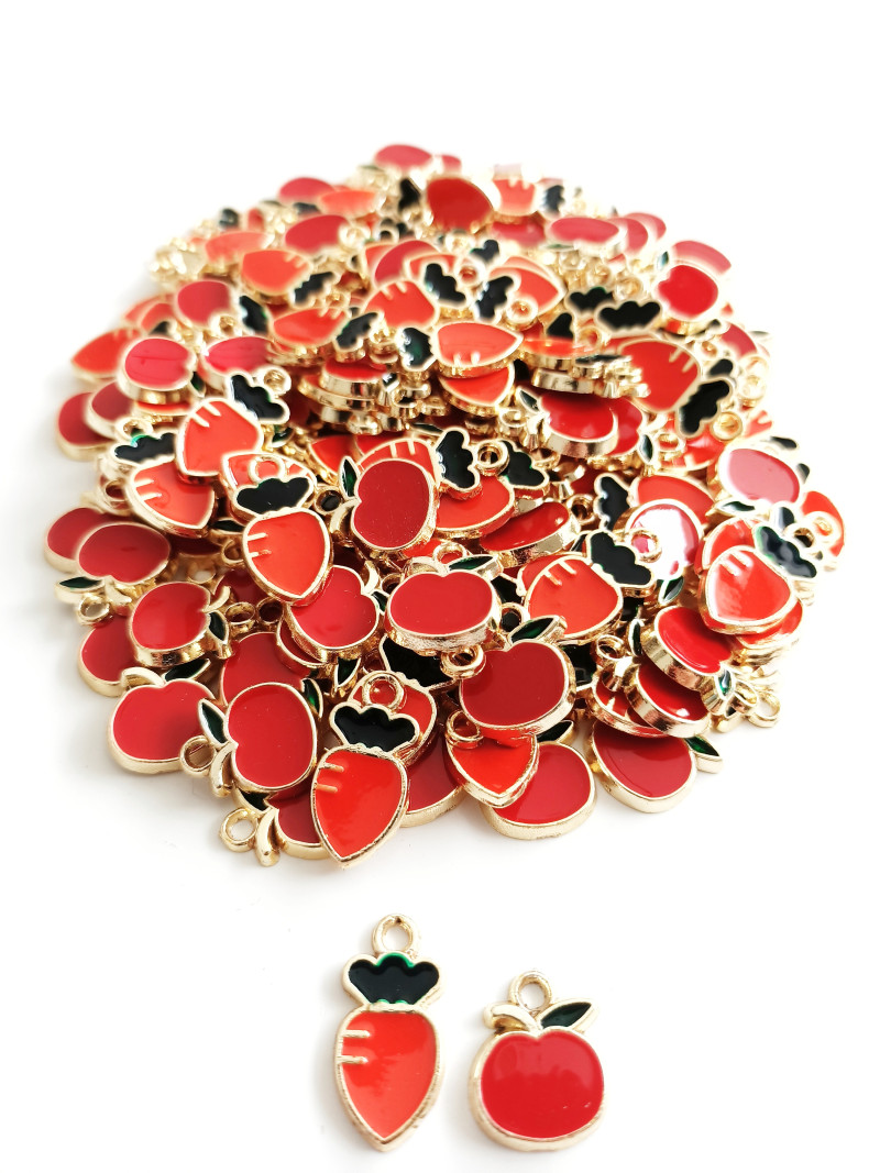 Gold Mineli Elma Figür Takı Ucu